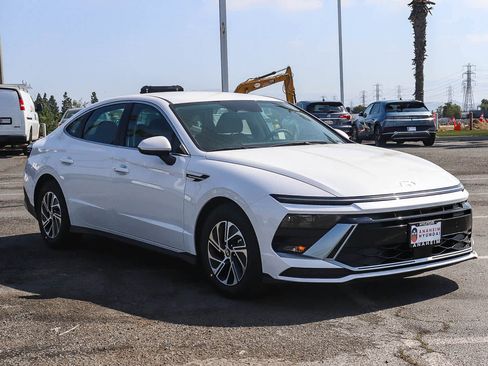 New 2026 Hyundai Sonata Blue image 3