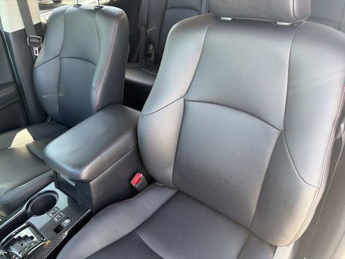 Used 2020 Toyota 4Runner TRD Off-Road Premium w/ Moonroof Package AWD/4WD image 21