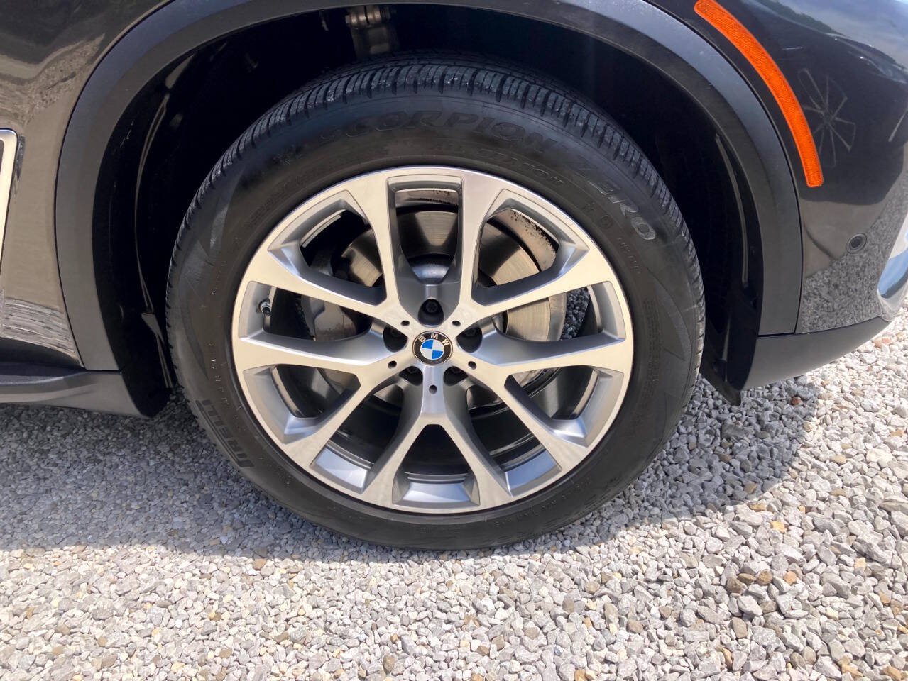 Used 2023 BMW X5 xDrive40i AWD/4WD image 21