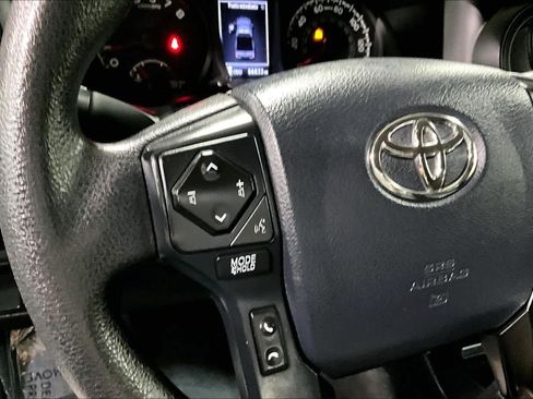 Certified 2019 Toyota Tacoma SR AWD/4WD image 20