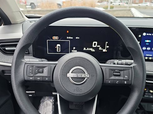 New 2026 Nissan Kicks SV w/ SV Premium Package image 14