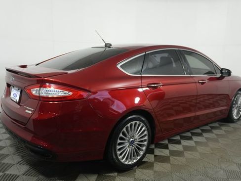 Used 2016 Ford Fusion Titanium FWD image 3