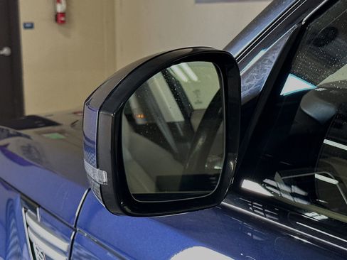 Used 2016 Land Rover Range Rover Sport HSE image 52