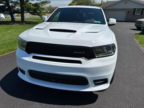Used 2018 Dodge Durango SRT w/ Technology Group AWD/4WD image 32