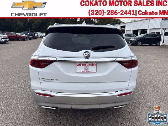 Used 2023 Buick Enclave Essence AWD/4WD image 6