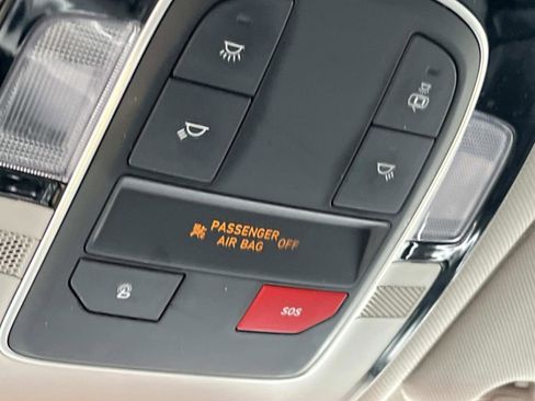 Used 2023 Hyundai Santa Fe SEL image 39