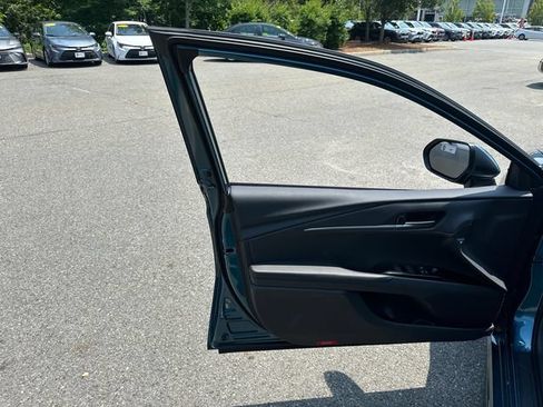 New 2026 Toyota Camry SE FWD image 21