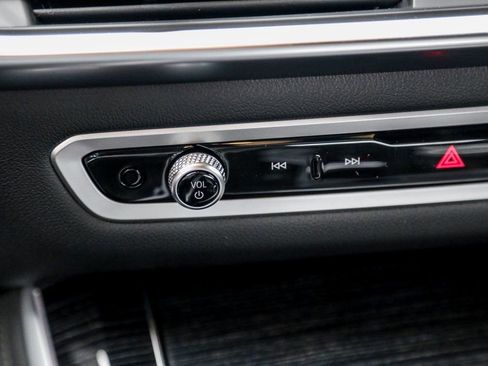 New 2026 BMW X5 xDrive40i w/ M Sport Package image 17