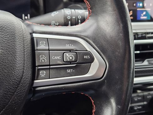 Used 2022 Jeep Compass Trailhawk w/ Trailhawk Elite Group image 28