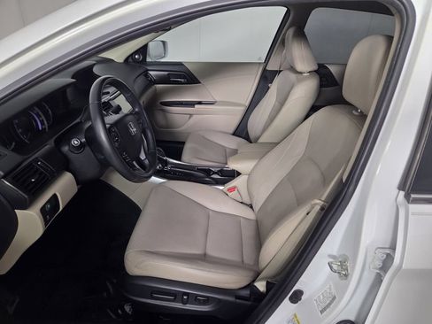 Used 2013 Honda Accord EX-L image 9