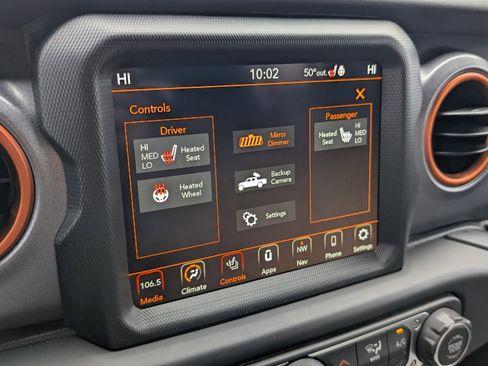 Certified 2022 Jeep Gladiator Mojave w/ LED Lighting Group image 16