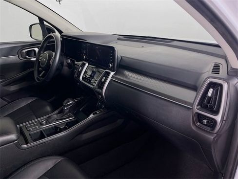 Used 2023 Kia Sorento S w/ Panoramic Sunroof Package image 31