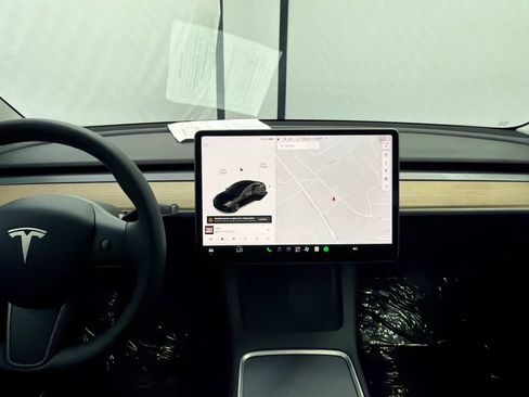 Used 2021 Tesla Model 3 Long Range AWD/4WD image 27