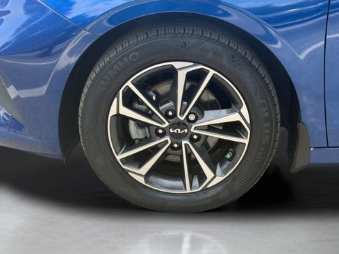Certified 2024 Kia Forte LXS FWD image 44