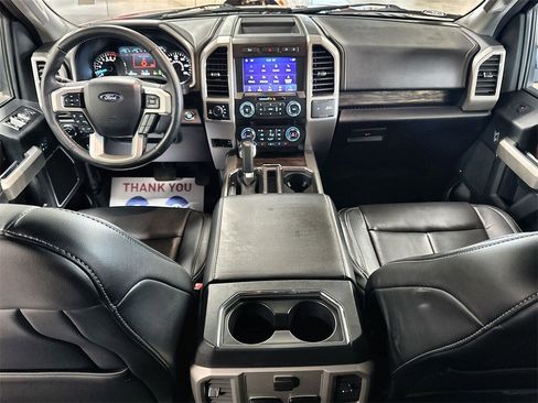 Used 2020 Ford F150 Lariat image 25