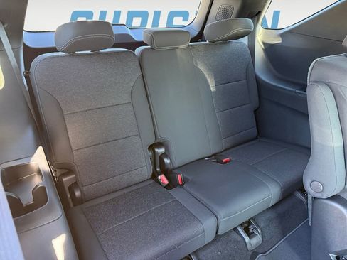New 2026 Chevrolet Traverse LT w/ Driver Confidence Package image 16