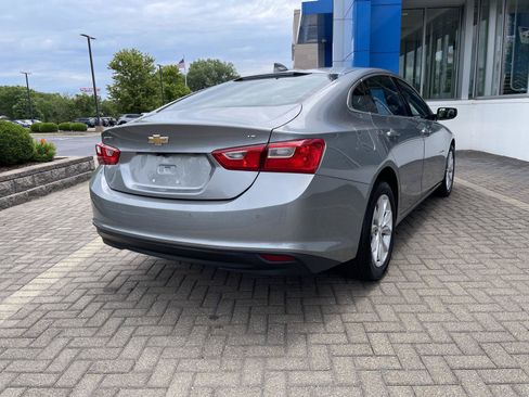 Used 2025 Chevrolet Malibu LT FWD image 5