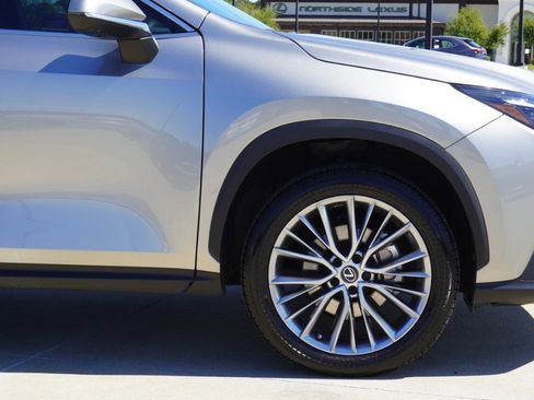 Used 2023 Lexus NX 350 NX 350 Luxury w/ Vision Package image 10