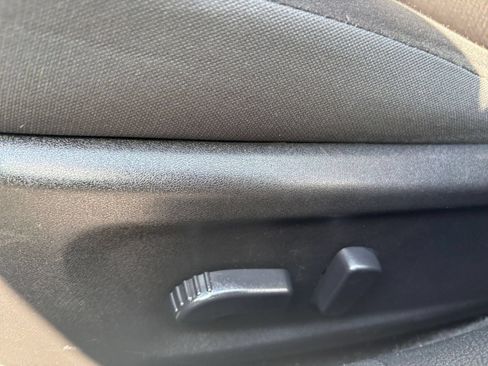 Used 2025 Nissan Altima 2.5 SV FWD image 20