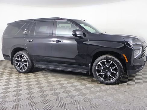 Used 2025 Chevrolet Tahoe RST w/ Comfort Package AWD/4WD image 23