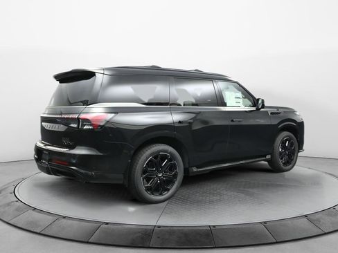 New 2026 INFINITI QX80 4WD w/ Sport Exterior Package image 7