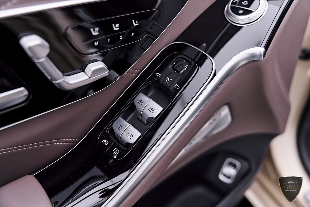Used 2024 Mercedes-Benz Maybach S 680 4MATIC image 44