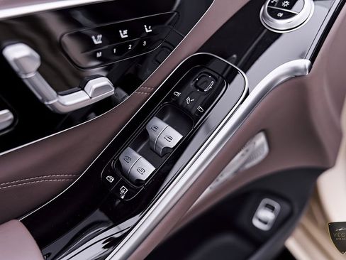 Used 2024 Mercedes-Benz Maybach S 680 4MATIC image 44
