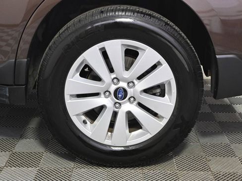 Used 2019 Subaru Outback 2.5i Premium image 20