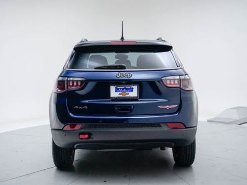 Used 2021 Jeep Compass Trailhawk w/ Sun and Sound Group AWD/4WD image 5