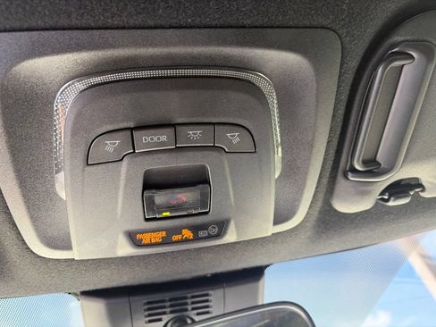 Used 2024 Toyota Corolla SE FWD image 13