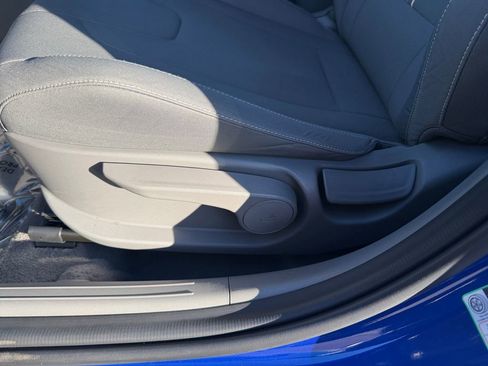 Certified 2025 Hyundai Elantra Sport image 20