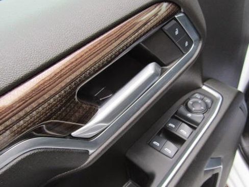 Used 2024 Chevrolet Silverado 1500 LT w/ Work Truck Package AWD/4WD image 18