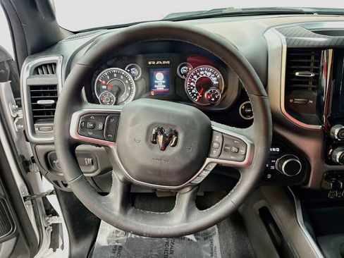 Used 2025 RAM 1500 Big Horn AWD/4WD image 11