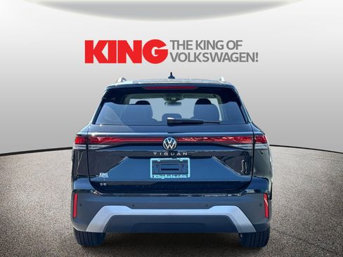 New 2026 Volkswagen Tiguan SE FWD image 6