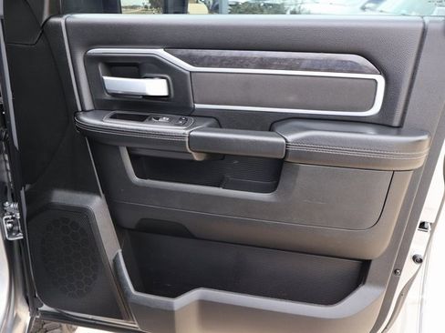 Used 2024 RAM 2500 Big Horn image 18