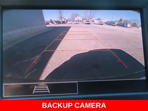 Used 2023 Chevrolet Equinox LT FWD image 6