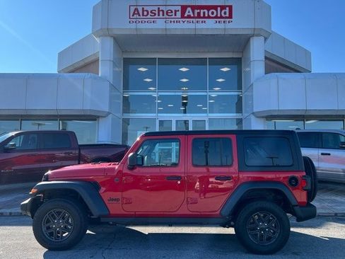 Certified 2025 Jeep Wrangler Sport S image 3