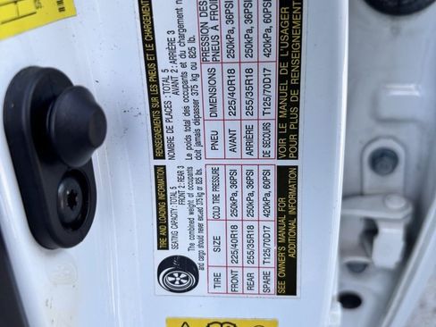 Used 2017 Lexus IS 200t image 39