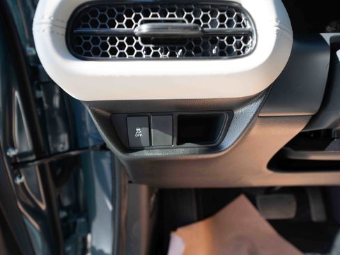 New 2026 Honda HR-V LX image 11