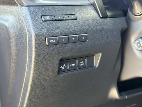 Used 2024 Lexus GX 550 AWD/4WD image 26