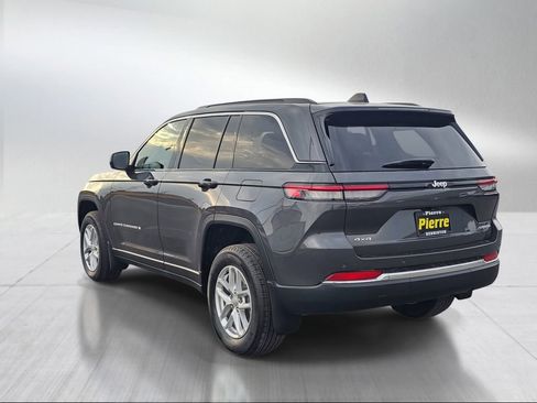 New 2025 Jeep Grand Cherokee Laredo X w/ Luxury Tech Group I image 4