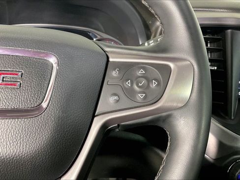 Used 2023 GMC Acadia AT4 w/ Technology Package image 28