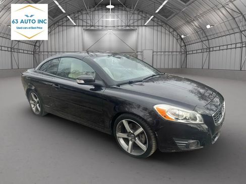 Used 2011 Volvo C70 T5 FWD image 12