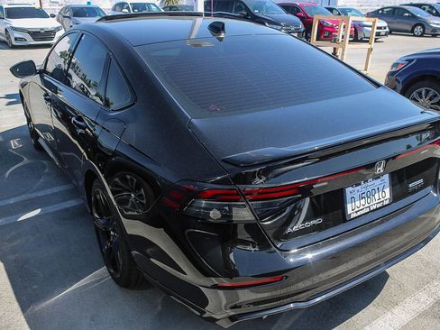 Used 2024 Honda Accord Sport image 12