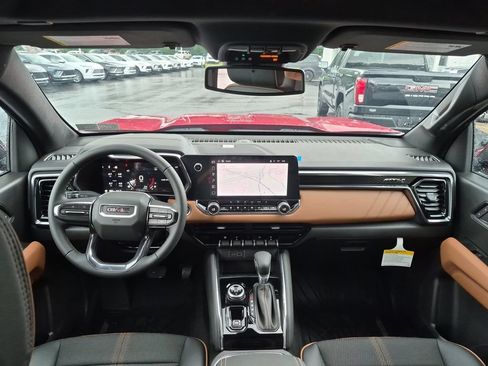 New 2026 GMC Canyon AT4 w/ Technology Plus Package AWD/4WD image 9