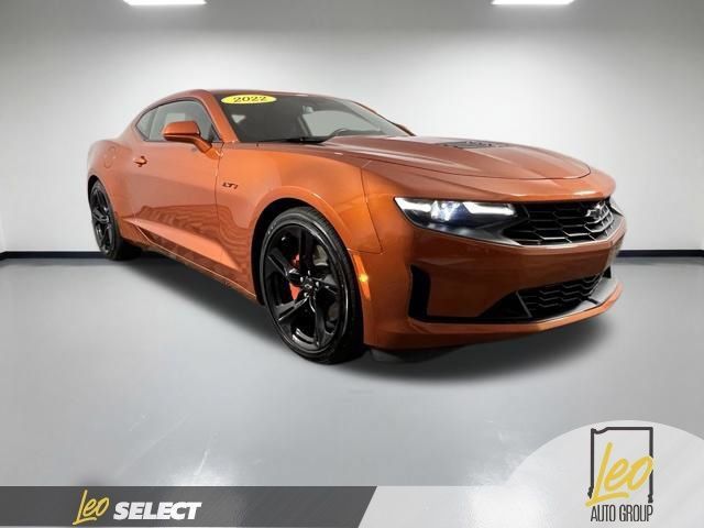 Used 2022 Chevrolet Camaro LT RWD image 4
