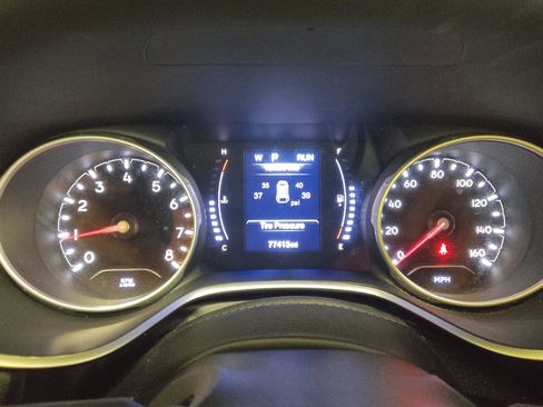 Used 2020 Jeep Compass Sport image 23