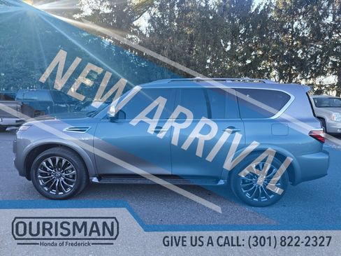 Used 2022 Nissan Armada Platinum w/ Captain's Chairs Package image 5