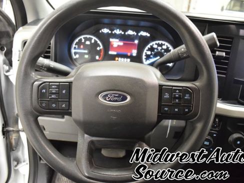 Used 2024 Ford F250 XLT image 11