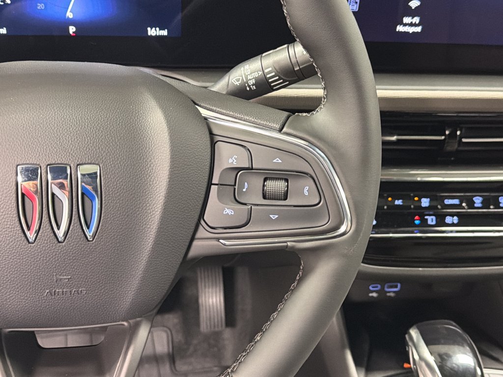 New 2026 Buick Envista Sport Touring FWD image 31